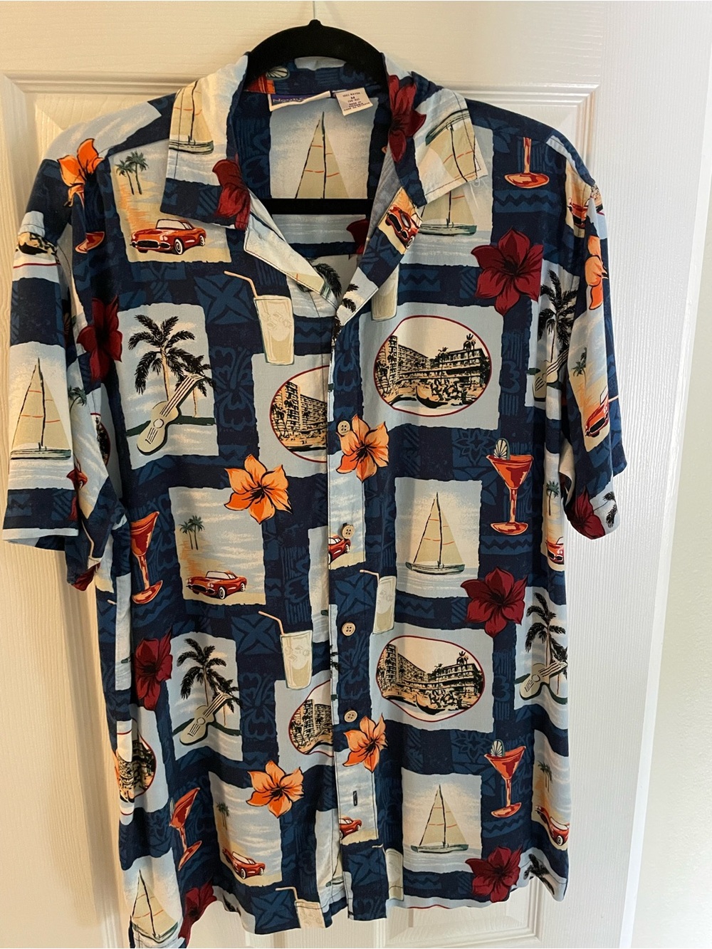 Men's Vintage Tropical Print Short-Sleeve Shirt